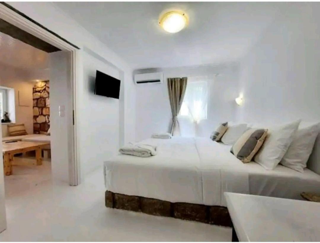 Villa Doriana In Pelekouda Pollonia Bagian luar foto